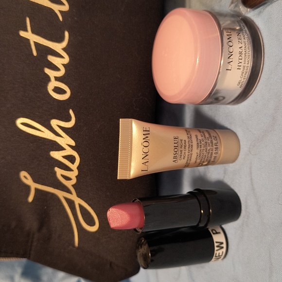 Lancome Makeup Set ALL NEW - Picture 2 of 4